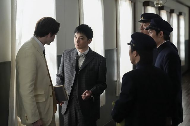 弟や生徒たちにバレてしまい…朝ドラ「ばけばけ」第8週「クビノ、カワ、イチマイ。」第40回（2枚目）