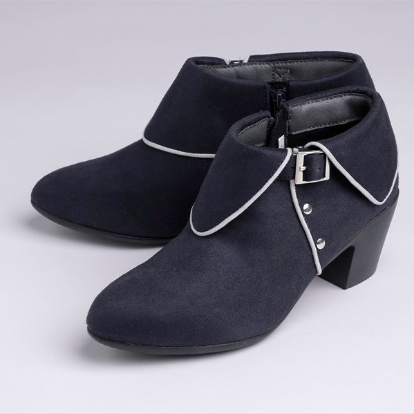 安室透をイメージしたパンプス＆ショートブーツも！（10枚目）