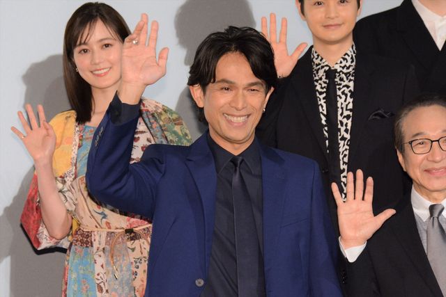 『コンフィデンスマンJP 英雄編』初日舞台あいさつ（9枚目）