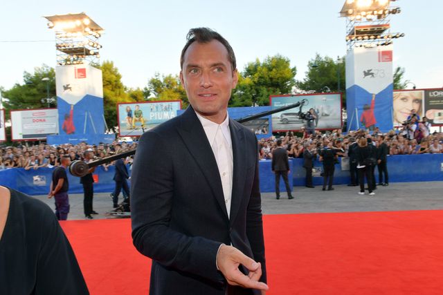 ジュード・ロウ“教皇”にイタリア人歓喜！フォトギャラリー（2枚目）