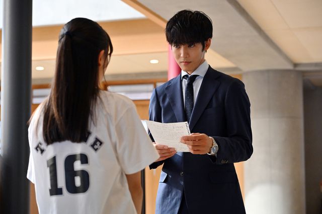 文部科学副大臣が目撃したのは…「御上先生」第4話場面写真【ネタバレあり】（14枚目）