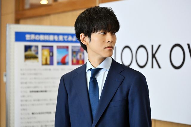 文部科学副大臣が目撃したのは…「御上先生」第4話場面写真【ネタバレあり】（32枚目）