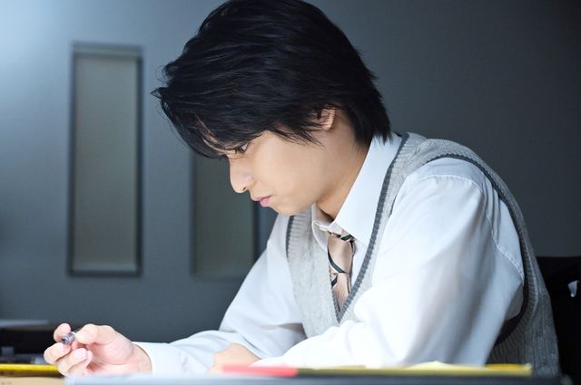 文部科学副大臣が目撃したのは…「御上先生」第4話場面写真【ネタバレあり】（47枚目）