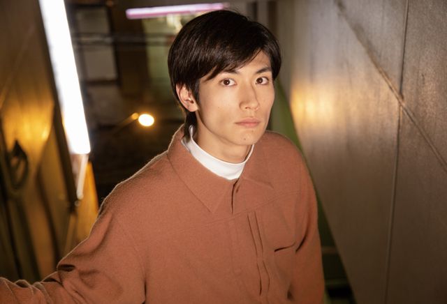 美しすぎる斜め45度【三浦春馬インタビューカット集】（2枚目）