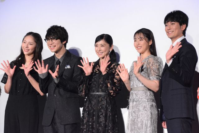 映画『魔女の香水』公開記念舞台あいさつ：フォトギャラリー