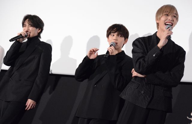 美の渋滞！吉野北人、宮世琉弥、松井奏が黒スーツで登壇『遺書、公開。』公開初日舞台挨拶（7枚目）