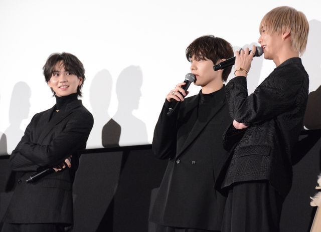 美の渋滞！吉野北人、宮世琉弥、松井奏が黒スーツで登壇『遺書、公開。』公開初日舞台挨拶（9枚目）