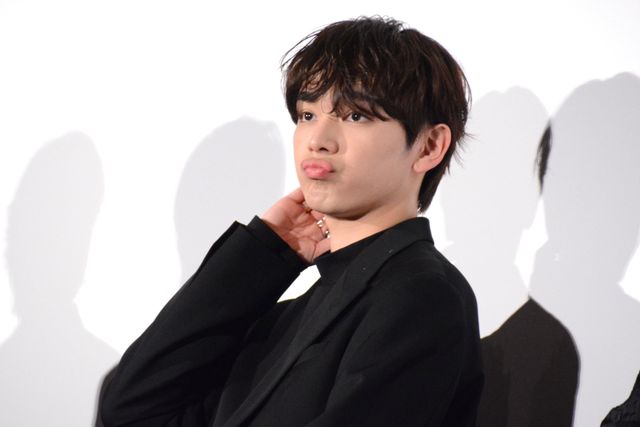 美の渋滞！吉野北人、宮世琉弥、松井奏が黒スーツで登壇『遺書、公開。』公開初日舞台挨拶（22枚目）