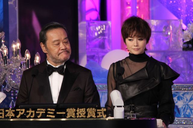 二階堂ふみ、シースルードレスで魅了！【第38回日本アカデミー賞】（12枚目）