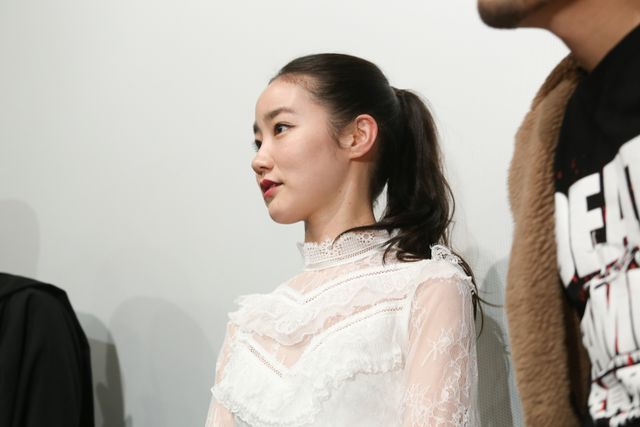 「あ～ん」される間宮祥太朗！『全員死刑』初日舞台あいさつ：フォトギャラリー