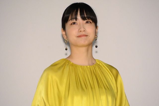 岸井ゆきの＆成田凌のキラキラ笑顔！『愛がなんだ』公開記念舞台あいさつ（4枚目）