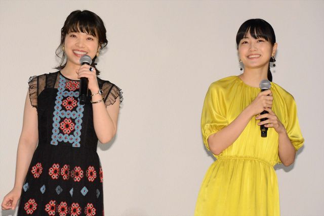 岸井ゆきの＆成田凌のキラキラ笑顔！『愛がなんだ』公開記念舞台あいさつ（7枚目）