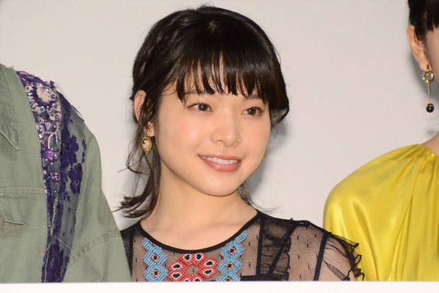 岸井ゆきの＆成田凌のキラキラ笑顔！『愛がなんだ』公開記念舞台あいさつ（12枚目）