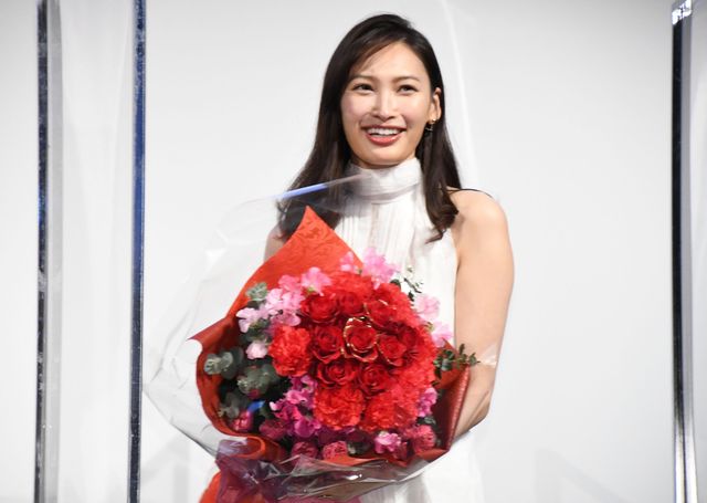 「SPECサーガ黎明篇」配信日は田中哲司の誕生日！会見で花束贈呈のサプライズ（10枚目）