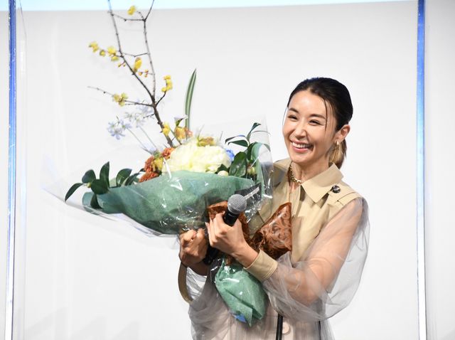 「SPECサーガ黎明篇」配信日は田中哲司の誕生日！会見で花束贈呈のサプライズ（11枚目）