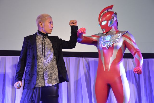 「ウルトラマンオメガ」新メテオカイジュウ・ヴァルジェネスが初披露！「TSUBURAYA CONVENTION 2025」前夜祭（10枚目）
