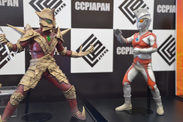 「ウルトラマンオメガ」新メテオカイジュウ・ヴァルジェネスが初披露！「TSUBURAYA CONVENTION 2025」前夜祭（34枚目）