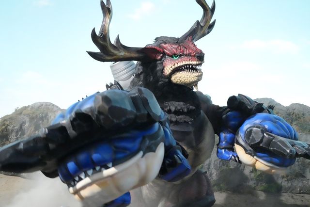「オメガホーン」に「超ギャバン」刹那＆本部長＆キキコト合流！第2話場面写真（5枚目）