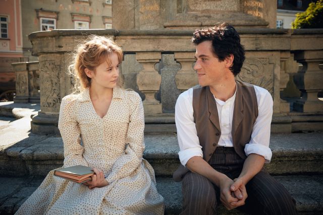 アカデミー賞監督＆俳優のコンビがアインシュタインをドラマ化！フォトギャラリー（3枚目）