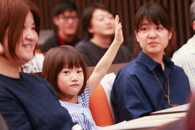 『万引き家族』松岡茉優＆是枝裕和監督が早稲田大学の講義に登壇！（8枚目）