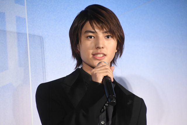 松坂桃李、青春時代の甘酸っぱい思い出は…実写映画『耳をすませば』初日舞台あいさつ（7枚目）