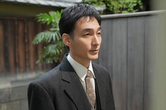 羽鳥が訪ねてきて…「ブギウギ」第125回の場面写真（2枚目）