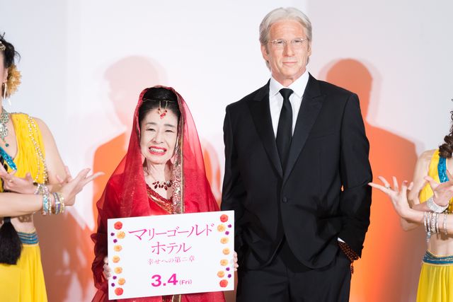 中村玉緒、リチャード・ギア等身大フィギュアにメロメロ！『マリーゴールド・ホテル　幸せへの第二章』イベント写真ギャラリー（19枚目）