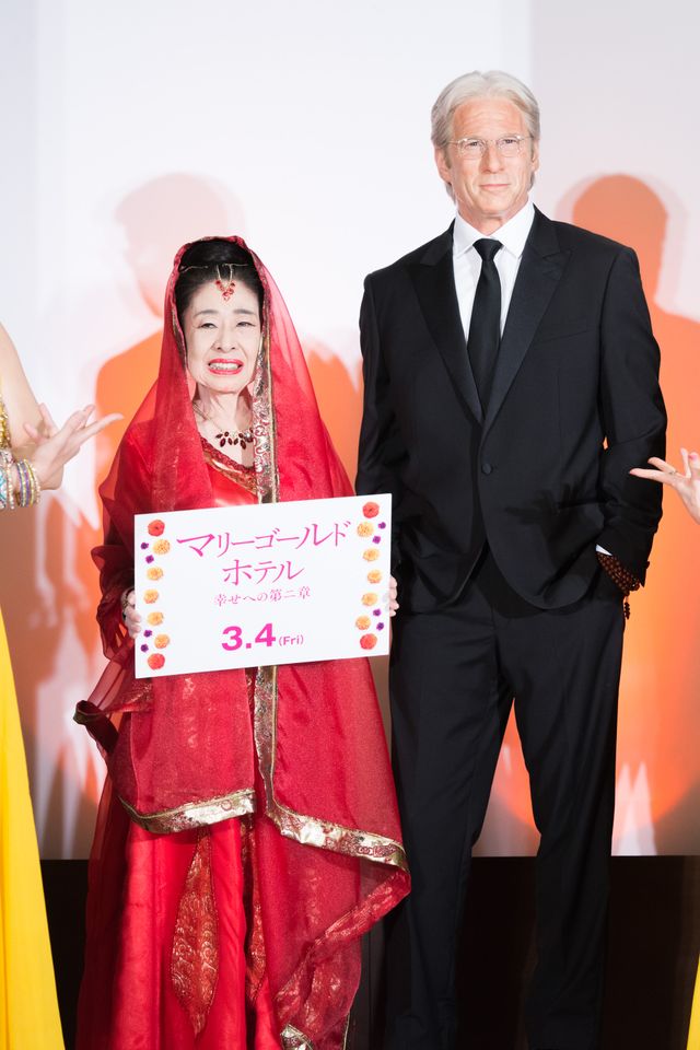 中村玉緒、リチャード・ギア等身大フィギュアにメロメロ！『マリーゴールド・ホテル　幸せへの第二章』イベント写真ギャラリー（20枚目）