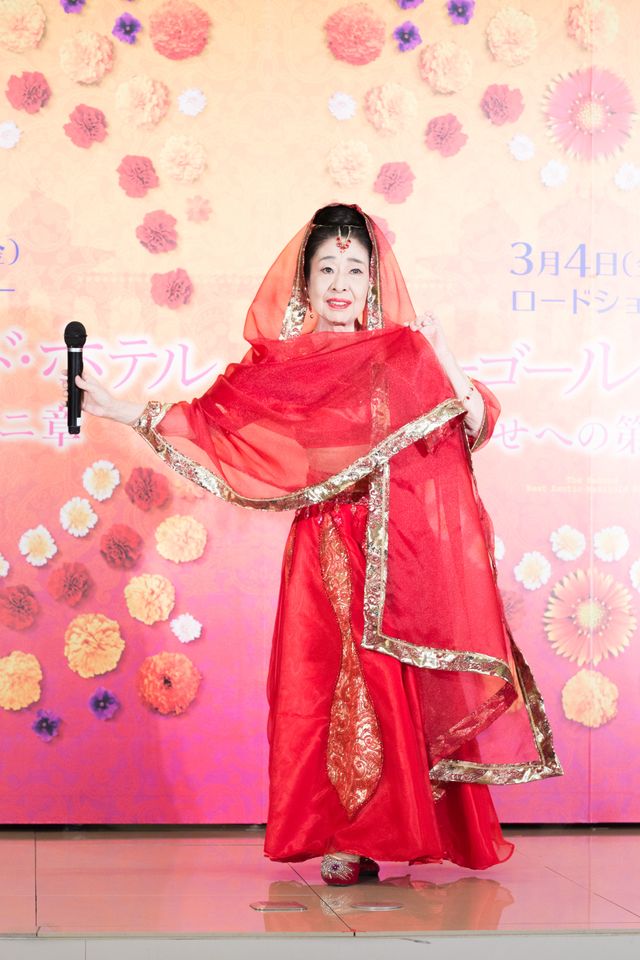 中村玉緒、リチャード・ギア等身大フィギュアにメロメロ！『マリーゴールド・ホテル　幸せへの第二章』イベント写真ギャラリー（27枚目）