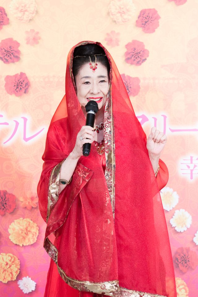 中村玉緒、リチャード・ギア等身大フィギュアにメロメロ！『マリーゴールド・ホテル　幸せへの第二章』イベント写真ギャラリー（28枚目）