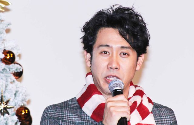 大泉洋ら『グリンチ』吹替キャストが初日舞台に登場！みんなでサンタに願い事：フォトギャラリー