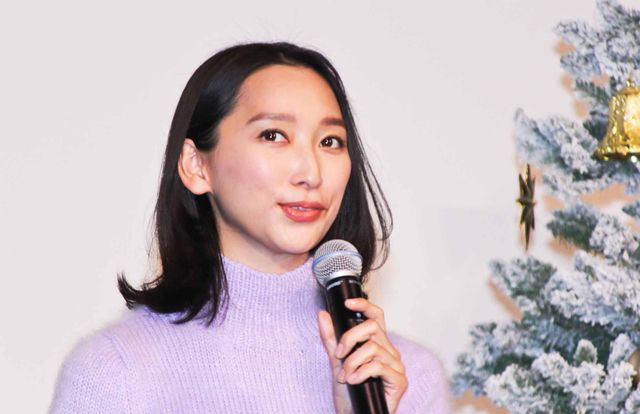 大泉洋ら『グリンチ』吹替キャストが初日舞台に登場！みんなでサンタに願い事（2枚目）