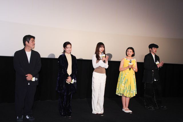 有村架純・石田ひかり・姫野花春、3人の“さとこ”集結『さとこはいつも』初日舞台挨拶（12枚目）