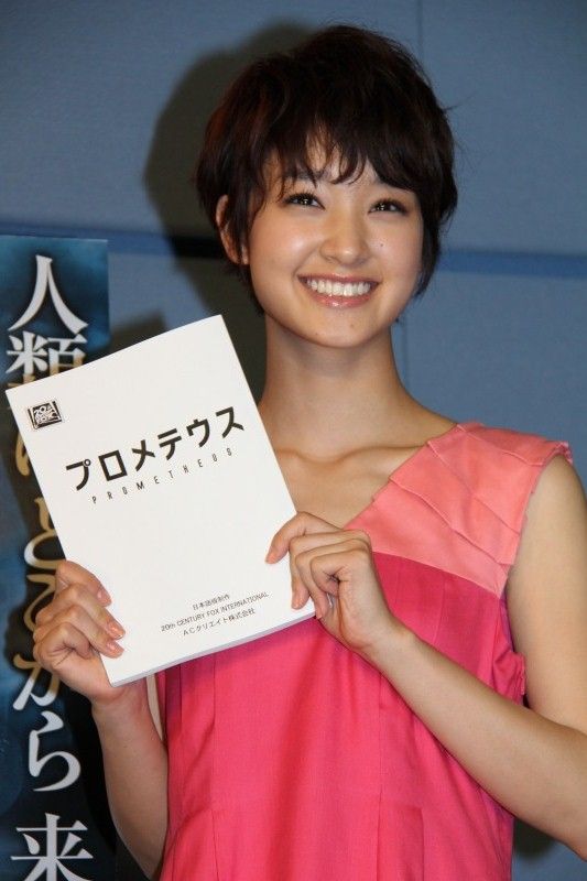 剛力彩芽、実写映画吹き替え初体験で大ハプニング！ 普段言わないセリフを叫び「機材が壊れた」画像ギャラリー（5枚目）