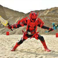 フォトギャラリー Vシネ ビルド New World 仮面ライダークローズ の悪者 キルバスも公開 シネマトゥデイ