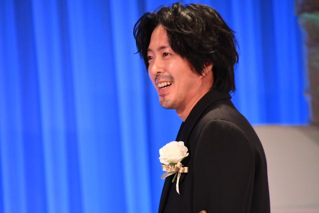 若葉竜也、助演男優賞受賞に笑顔！「東京ドラマアウォード2024」授賞式（3枚目）