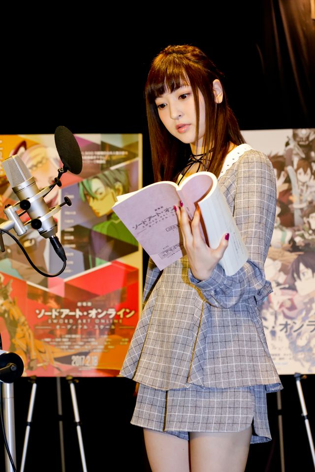 肌がつやつや……！『劇場版　ソードアート・オンライン』神田沙也加アフレコフォトギャラリー（3枚目）