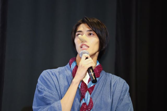 田崎監督まで“はなたか”姿に…『ドンブラザーズ THE MOVIE』大ヒット御礼はなたかあいさつ（4枚目）