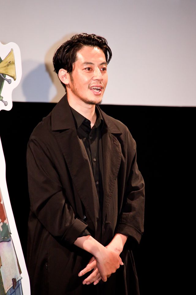 窪田正孝＆芦田愛菜、キャラクターをイメージした衣装で登場！（3枚目）