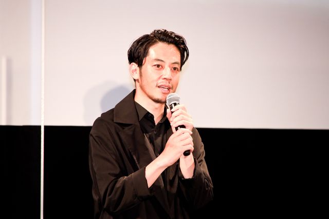 窪田正孝＆芦田愛菜、キャラクターをイメージした衣装で登場！（10枚目）