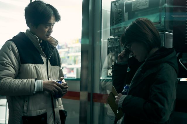 池松壮亮＆オダギリジョーが兄弟役　オール韓国ロケ『アジアの天使』初ビジュアル（3枚目）