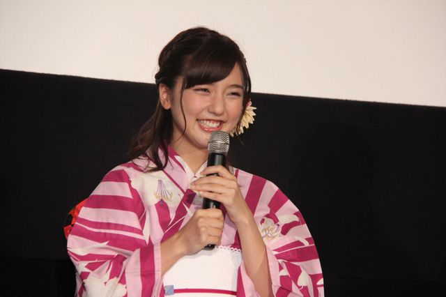 はんなり…真野恵里菜のキュート過ぎる浴衣姿！写真ギャラリー（6枚目）