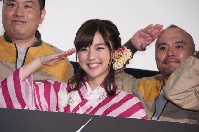 はんなり…真野恵里菜のキュート過ぎる浴衣姿！写真ギャラリー（10枚目）