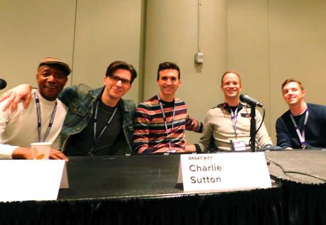 左から、ケヴィン・スミス・カークウッド、ジョーイ・タラント、チャーリー・サットン、カイル・ポスト、そして主役のジェイク・シアーズ