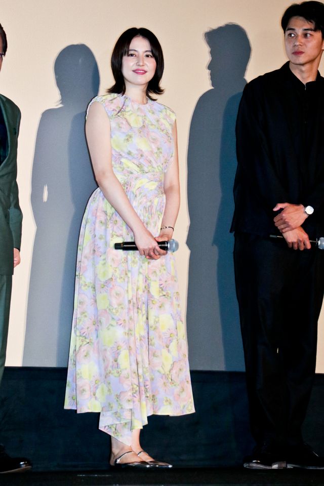 ついに公開！長澤まさみ『コンフィデンスマンJP』初日舞台あいさつ（3枚目）