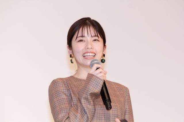 小芝風花、毎熊克哉ら登壇！映画『妖怪シェアハウス－白馬の王子様じゃないん怪－』公開記念舞台あいさつ（7枚目）