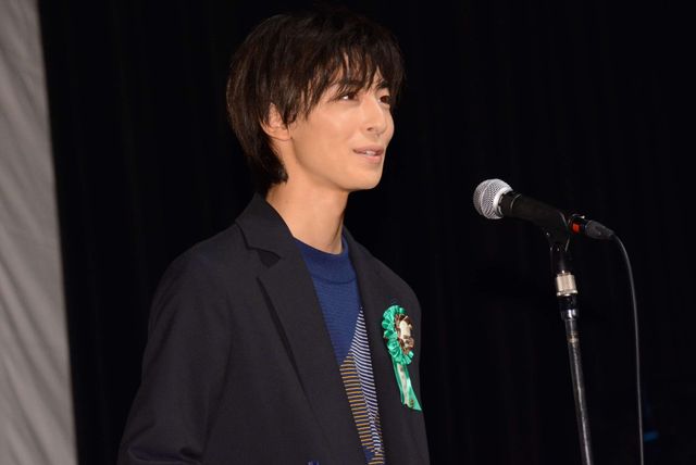 池松壮亮、丸刈で日本映画界に喝！　「つまらない映画は何本作っても同じ」　画像ギャラリー（16枚目）