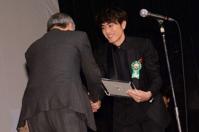 池松壮亮、丸刈で日本映画界に喝！　「つまらない映画は何本作っても同じ」　画像ギャラリー（18枚目）