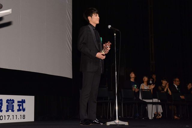 池松壮亮、丸刈で日本映画界に喝！　「つまらない映画は何本作っても同じ」　画像ギャラリー（19枚目）