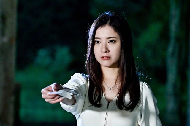 【10枚】 梨央のシリアスな表情も…ドラマ「最愛」第6話：フォトギャラリー